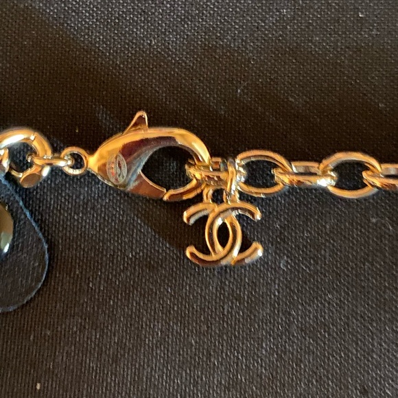 New💕2022 Chanel Necklace 💕 - Picture 10 of 14